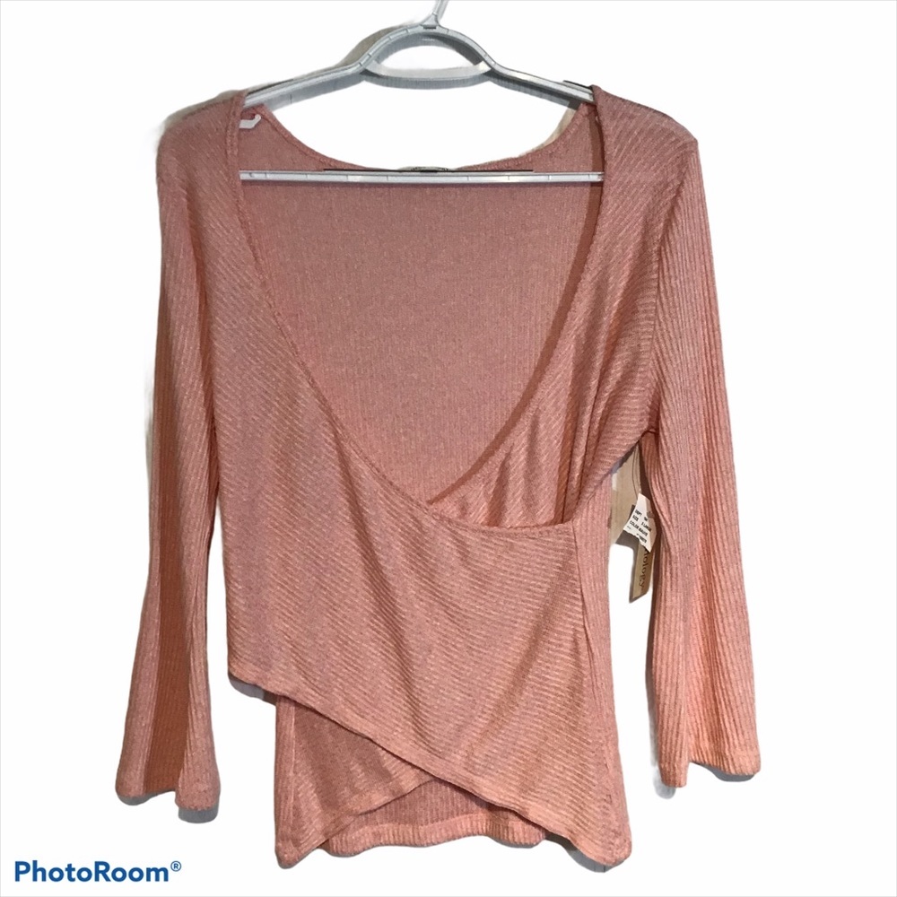 NWT Urbanology Faux Wrap Top XL
